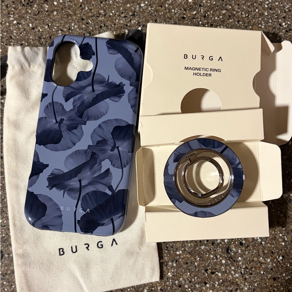 BRAND NEW Burga Archives Blue Floral iPhone 17 case -with matching MagSafe ring!